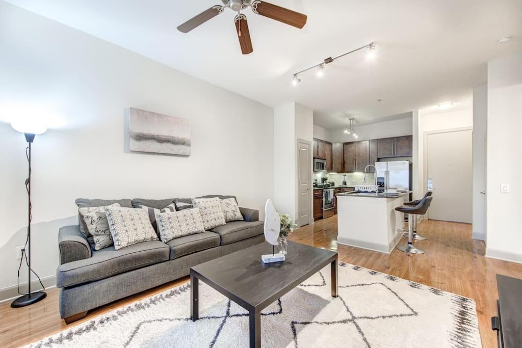 Ferienwohnung Chic 1Br Near Nrg With Pool Wifi Freeparking Houston Exterior foto